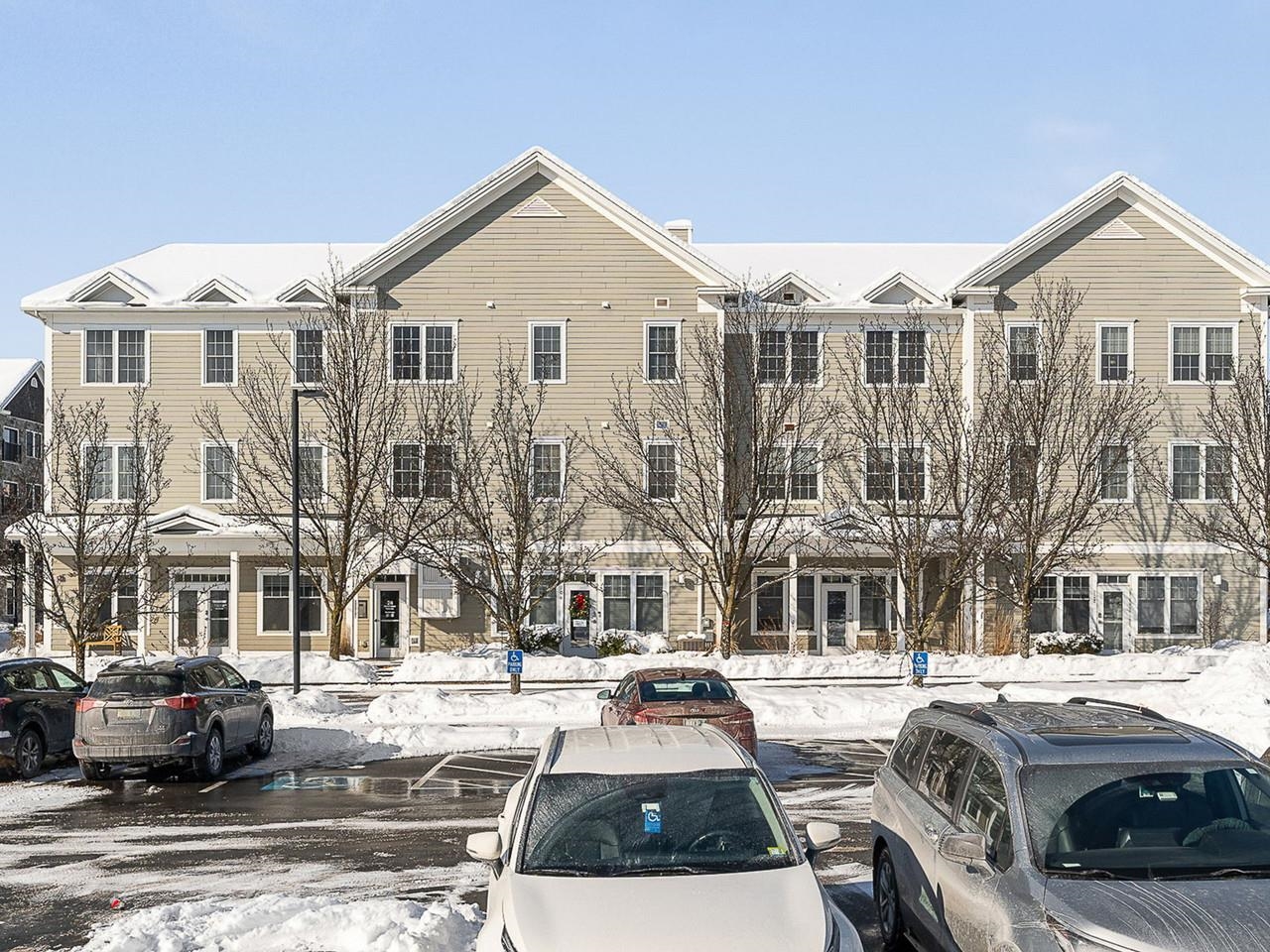 78 Severance Green Road, Unit 203