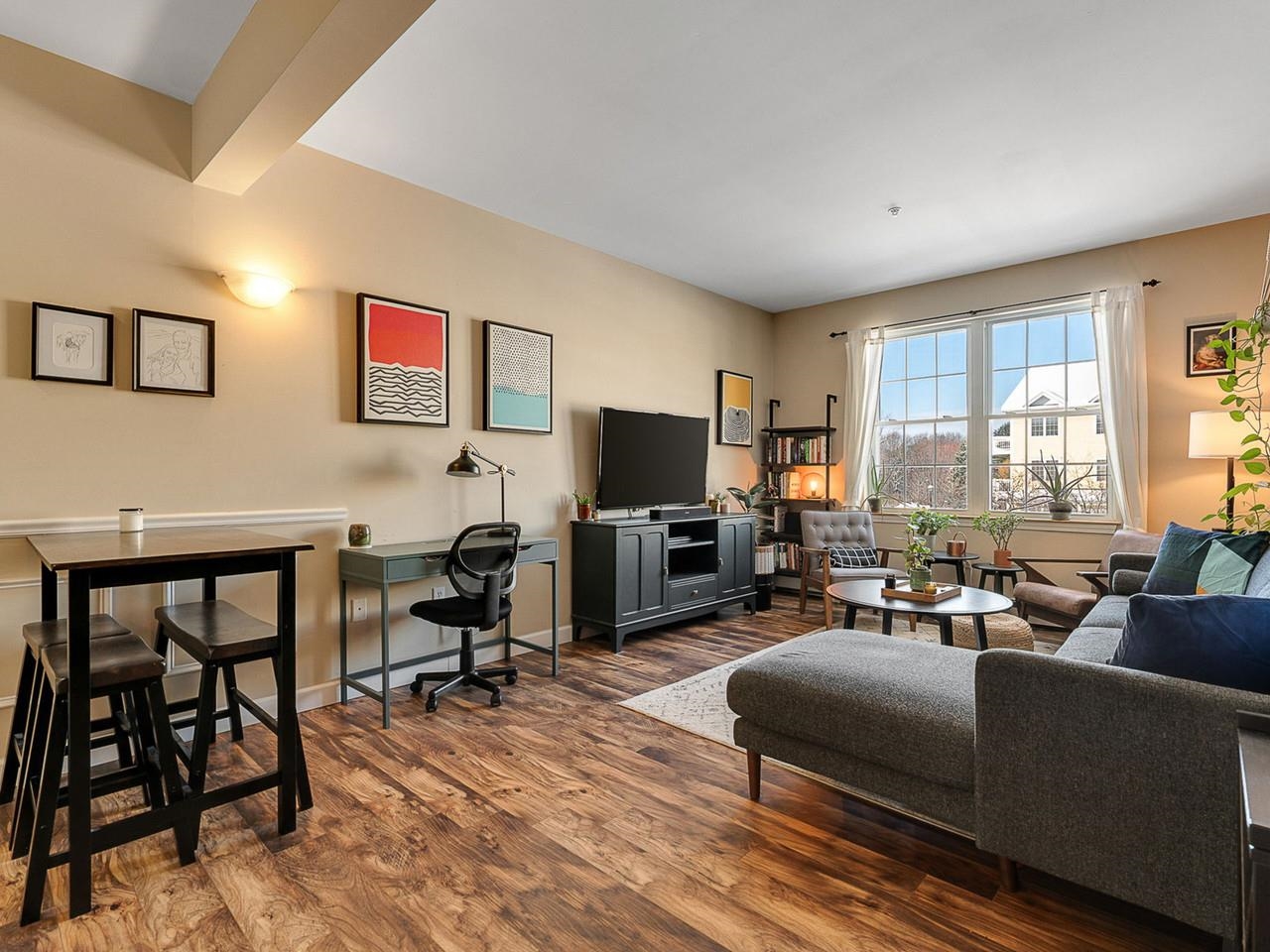 78 Severance Green Road, Unit 203