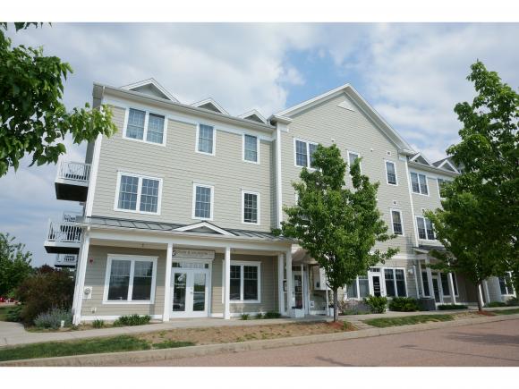 78 Severance Green, Unit 206