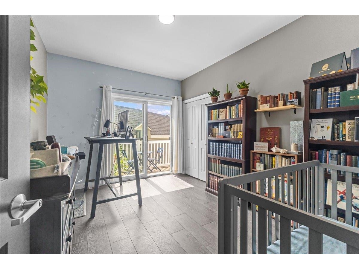 78 Severance Green, Unit 302