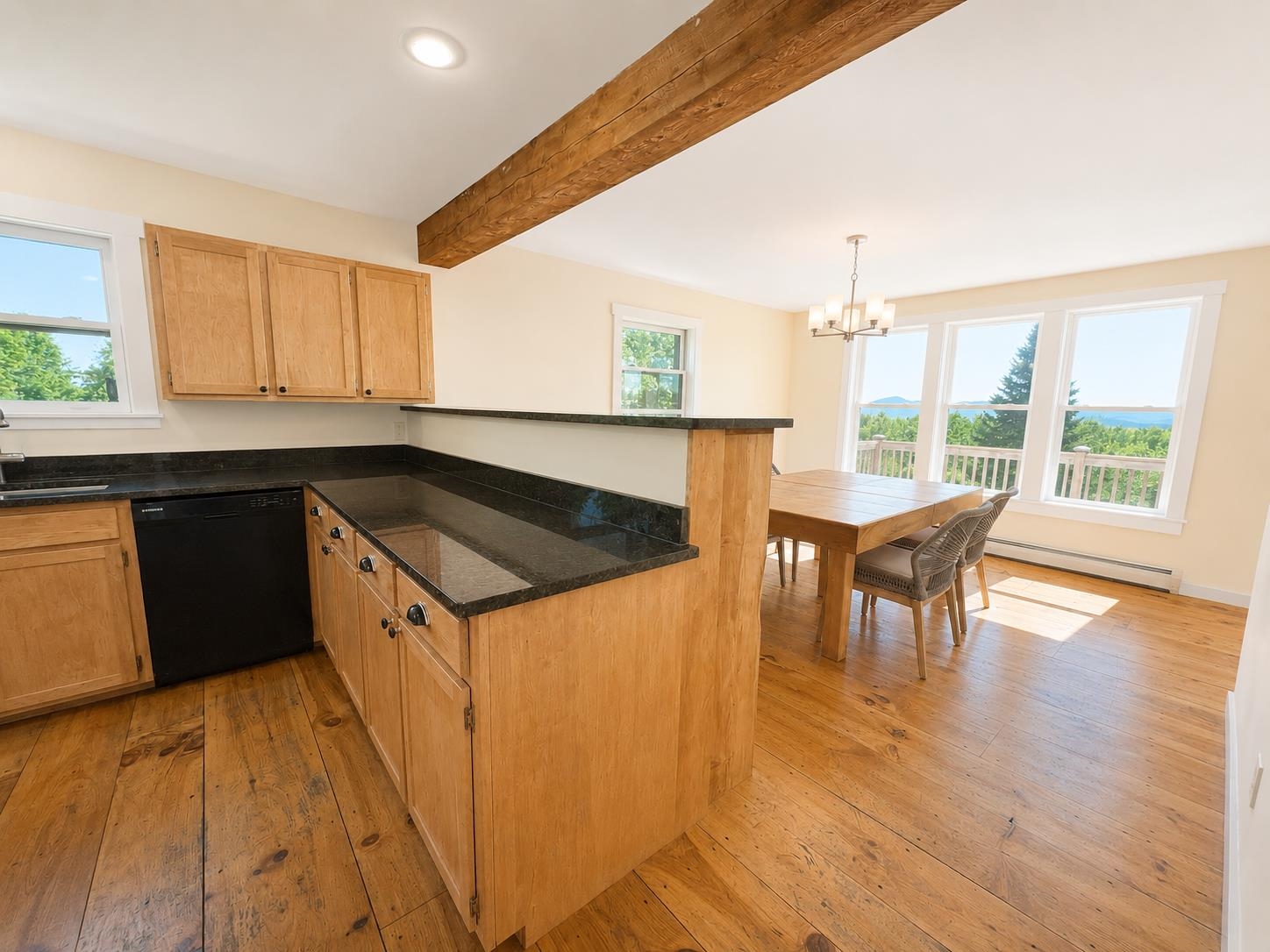 785 Leroux Road