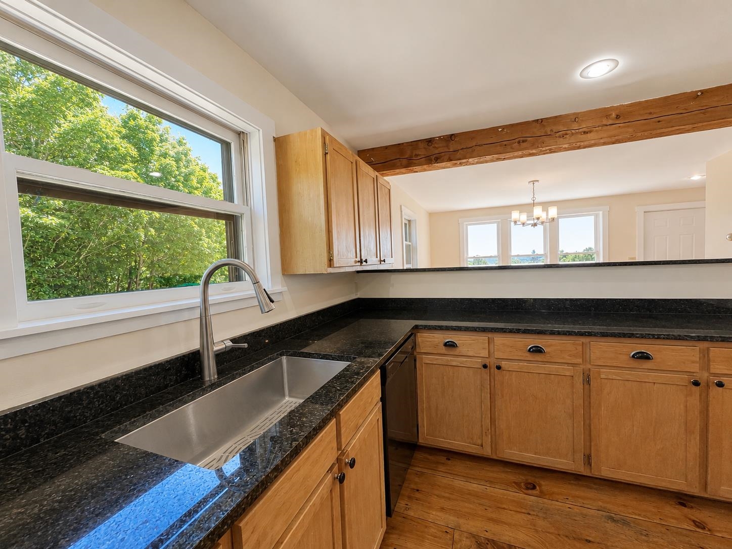 785 Leroux Road