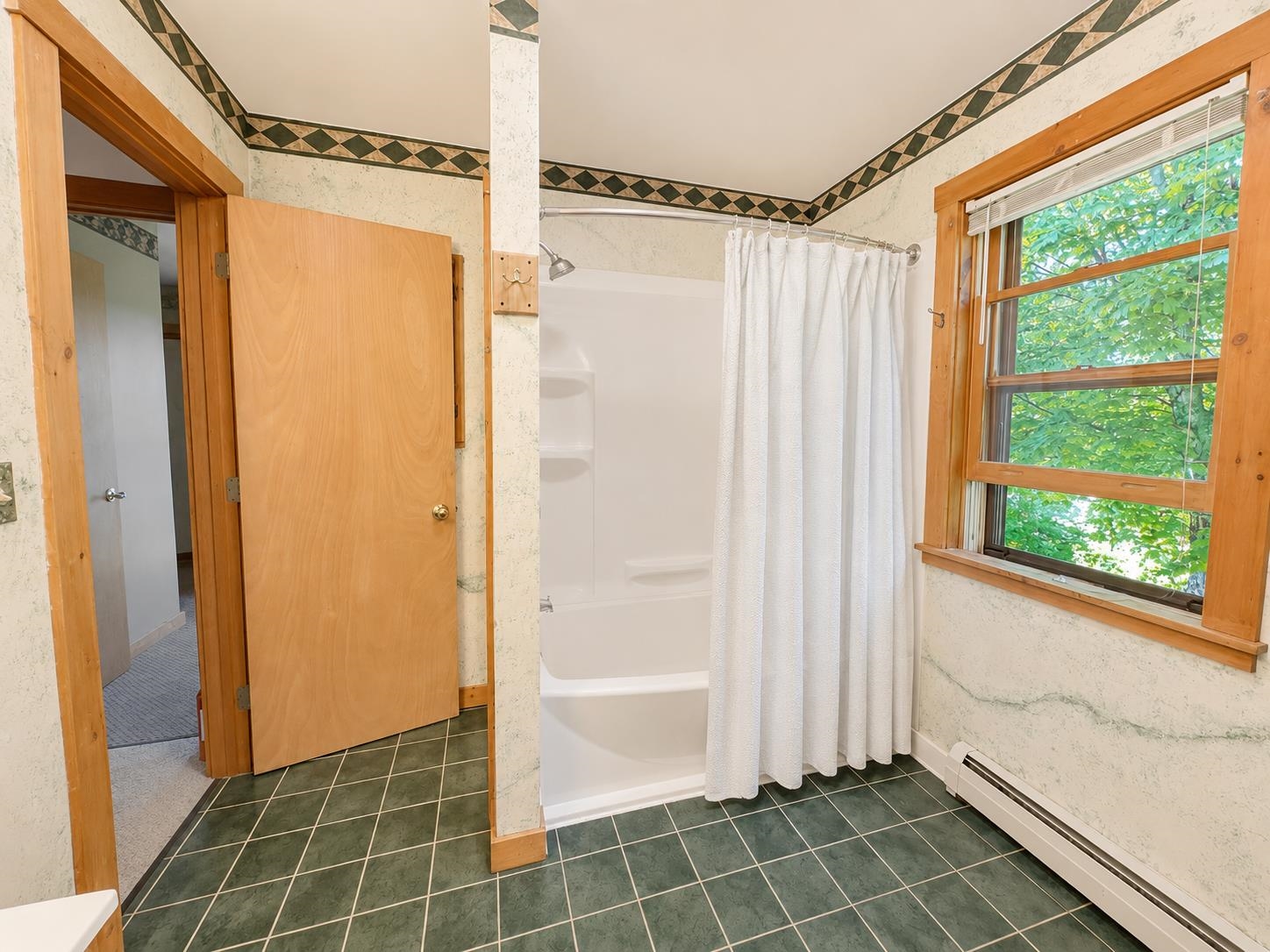 785 Leroux Road