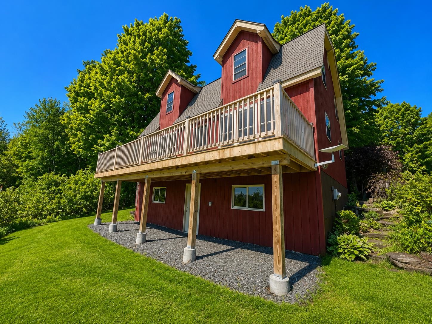 785 Leroux Road