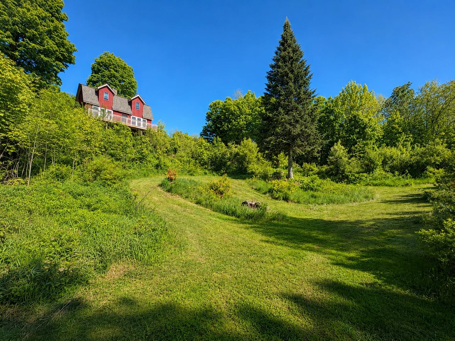 785 Leroux Road