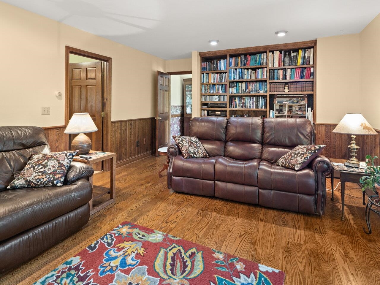 Built-ins in Family Room