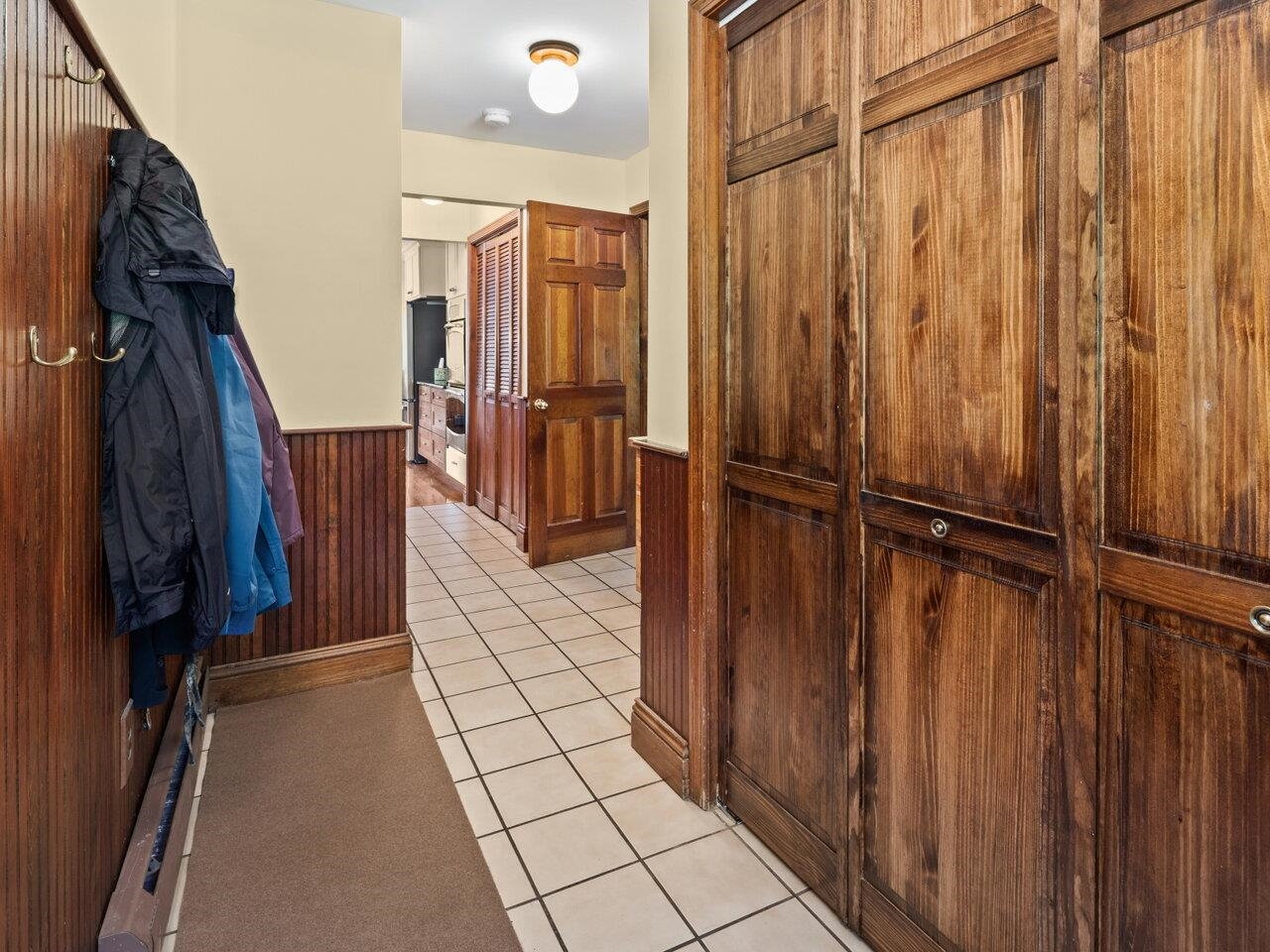 Mudroom off Garage