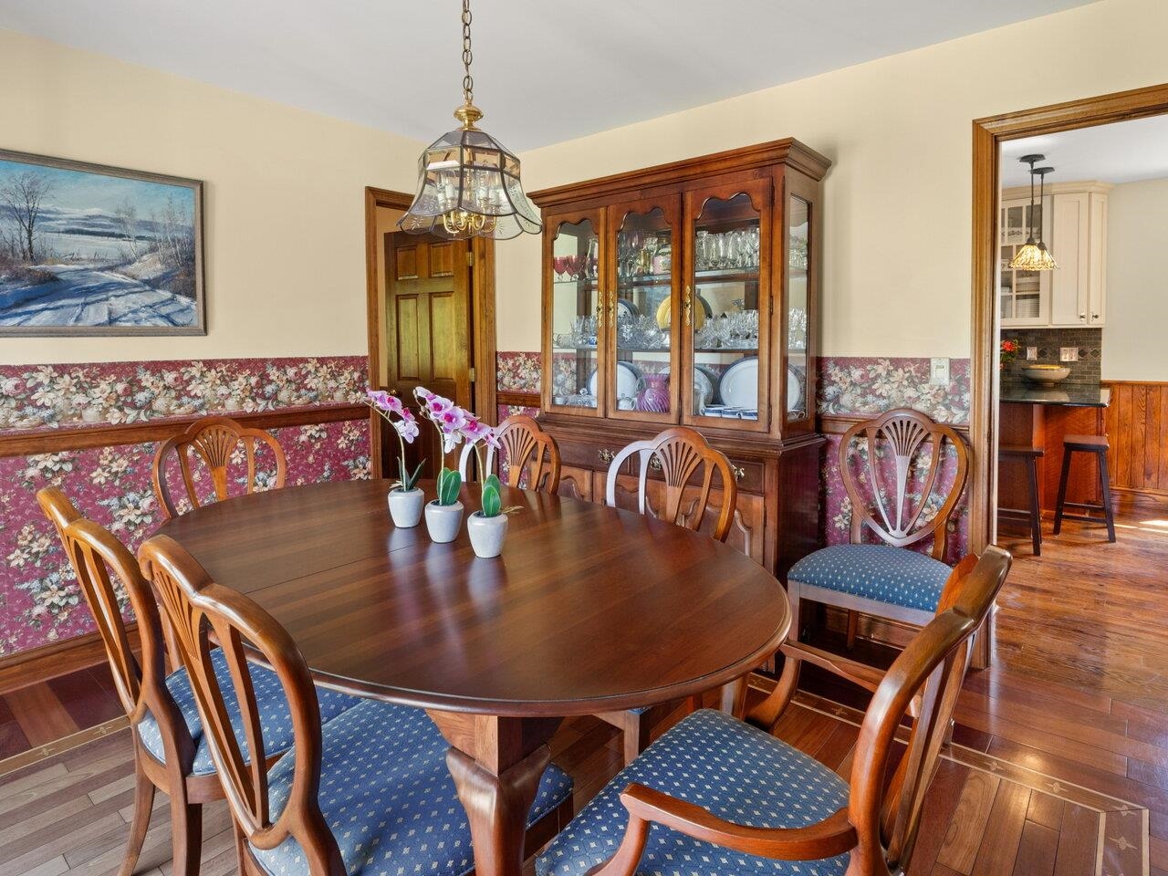 Formal Dining