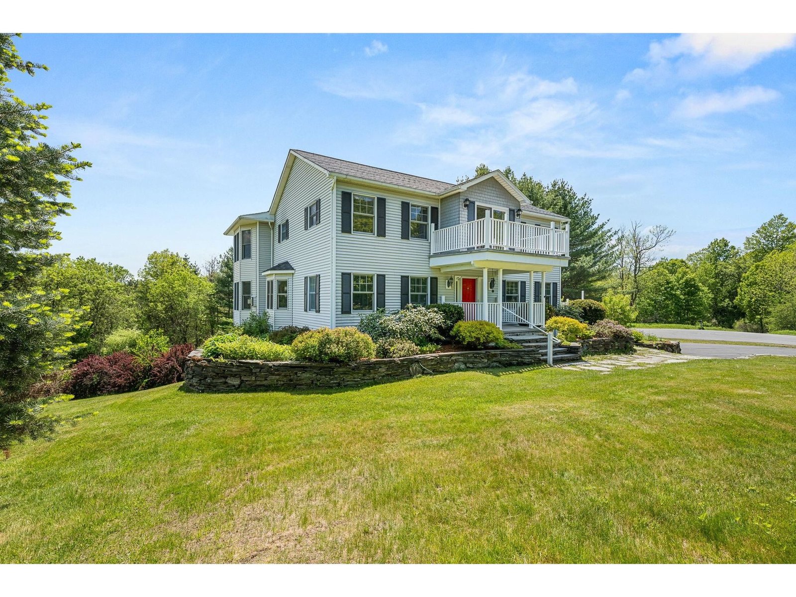 79 Apple Blossom Road