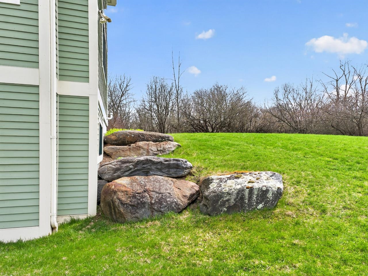 79 Featherbed Lane