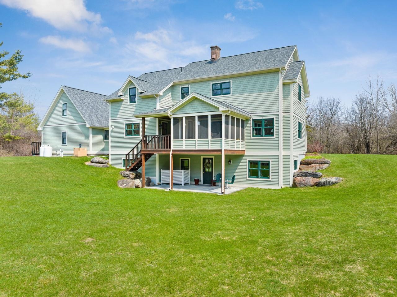79 Featherbed Lane