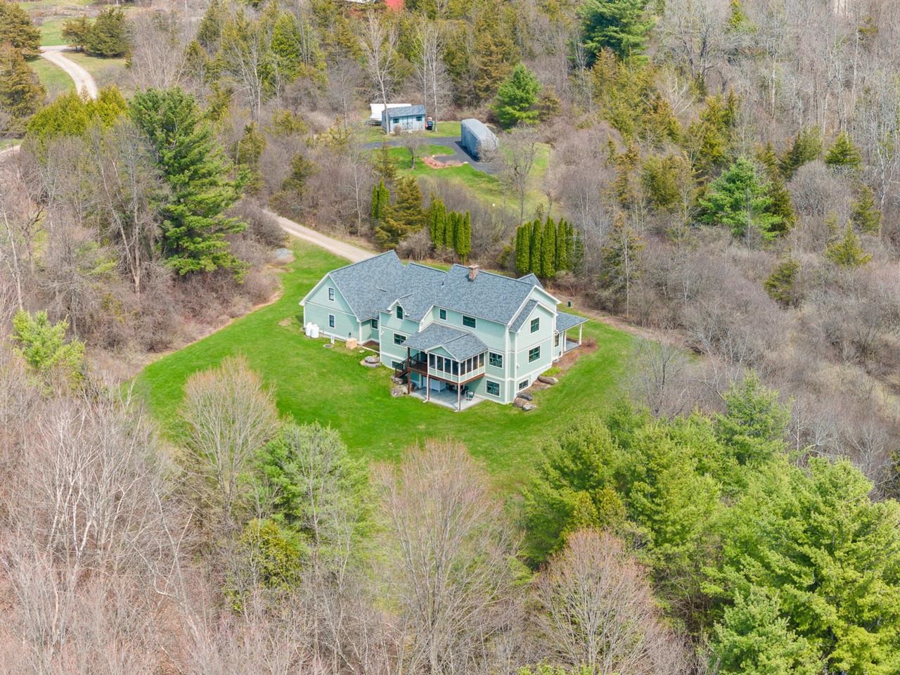 79 Featherbed Lane