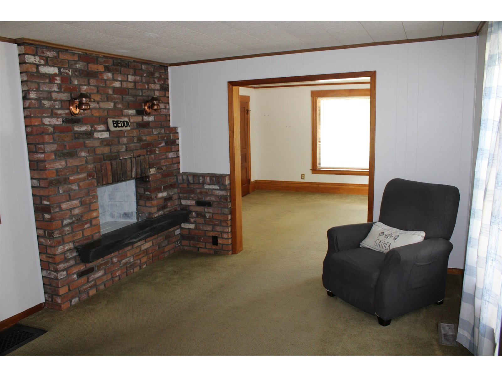 Dbl living room
