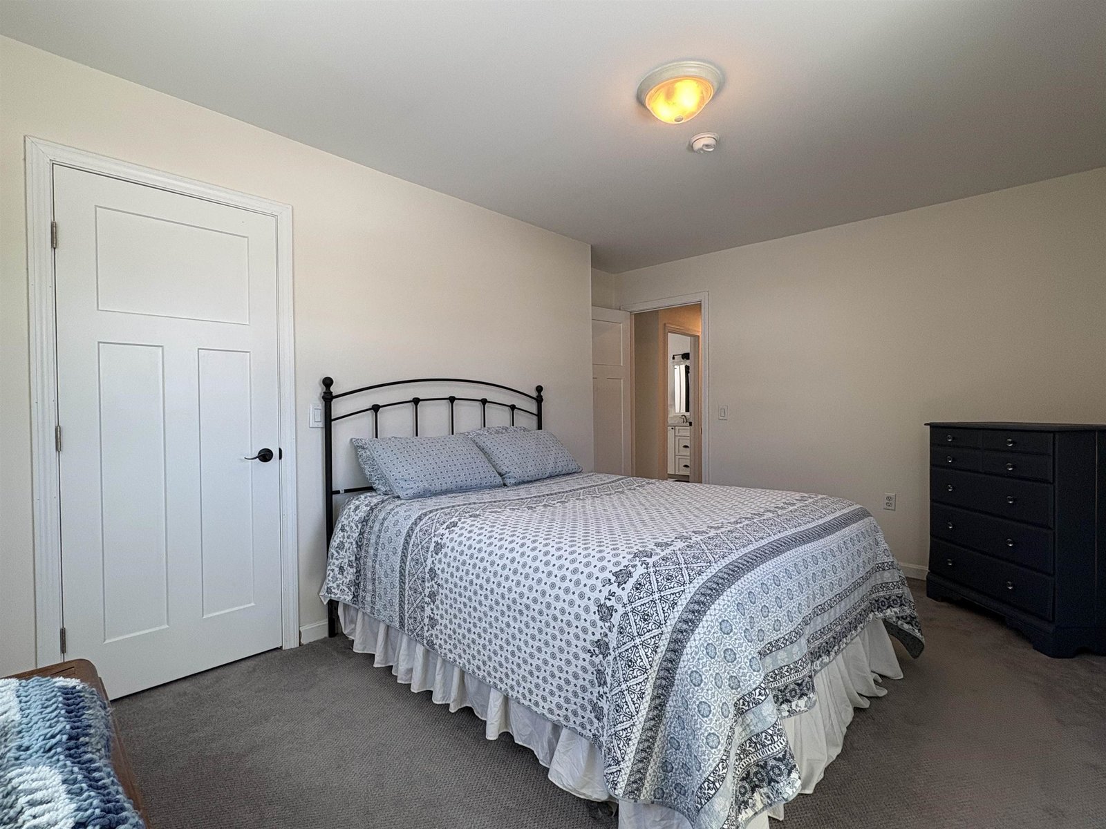 79 Meadow Road