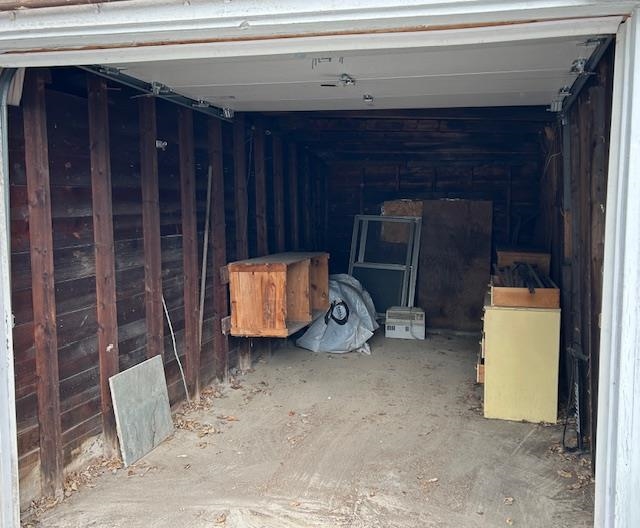 garage bay 2
