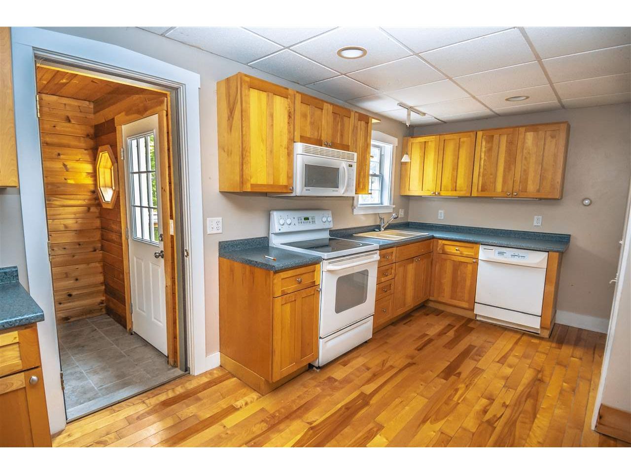 79 Pleasant Street