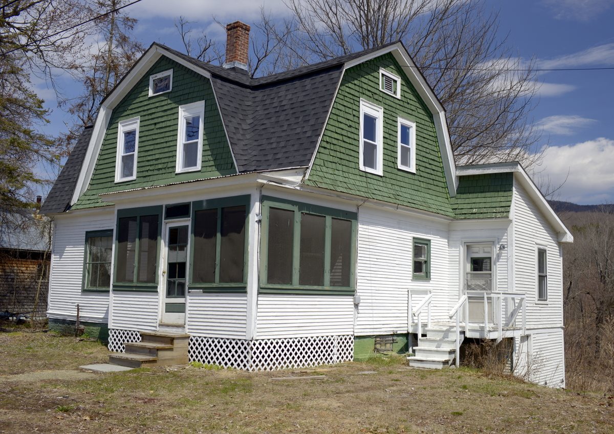 79 Sherman Avenue