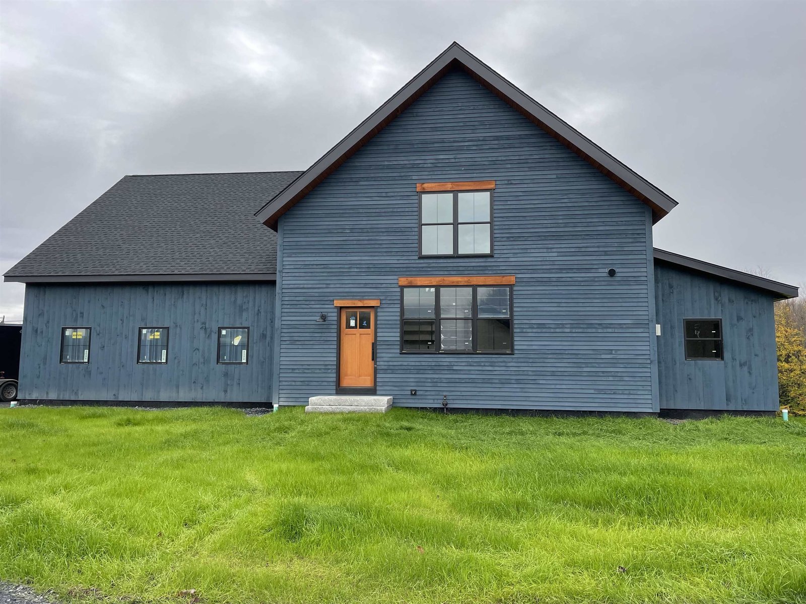 797 Maple Street, Waterbury