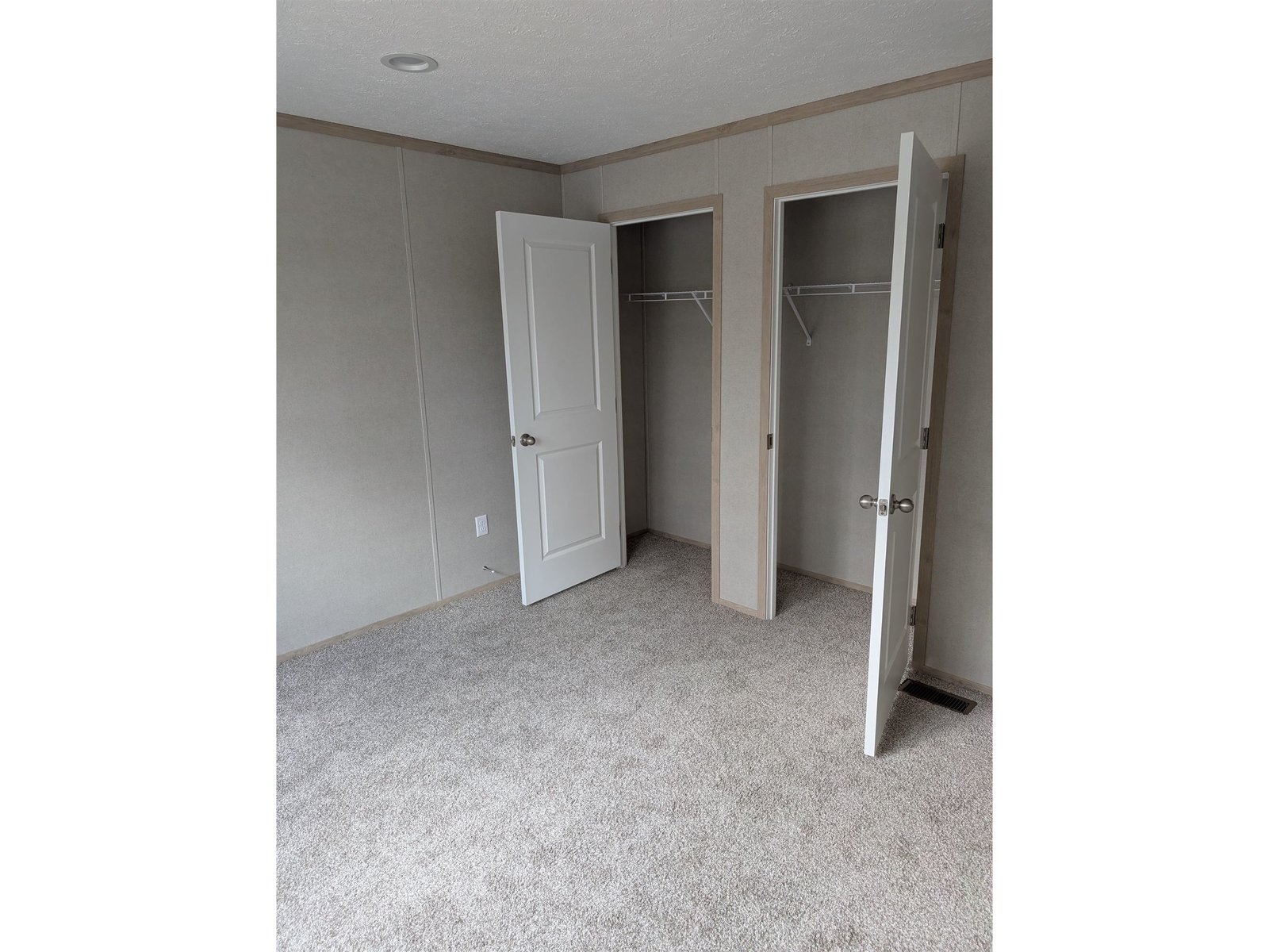 8 Avenue A, Unit 8 Ave A