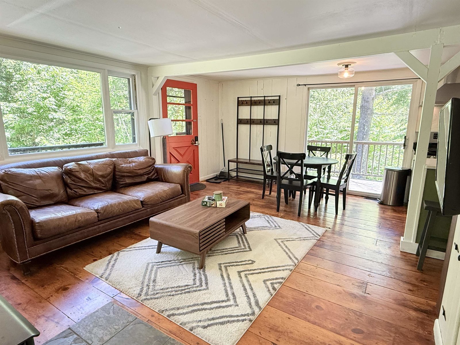 8 Beech Tree Lane