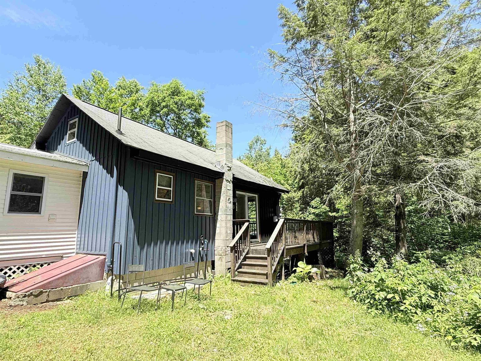 8 Beech Tree Lane