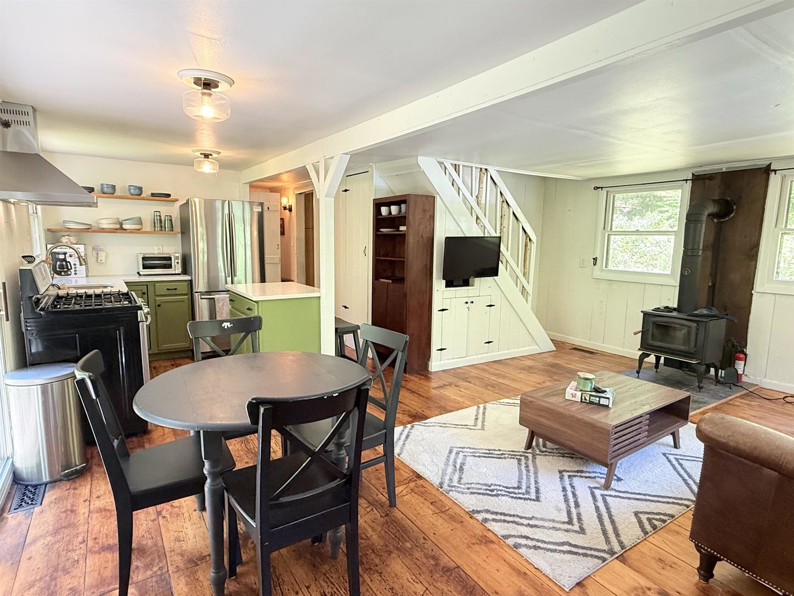 8 Beech Tree Lane