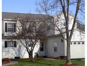 8 Cardinal Ln, Unit 8
