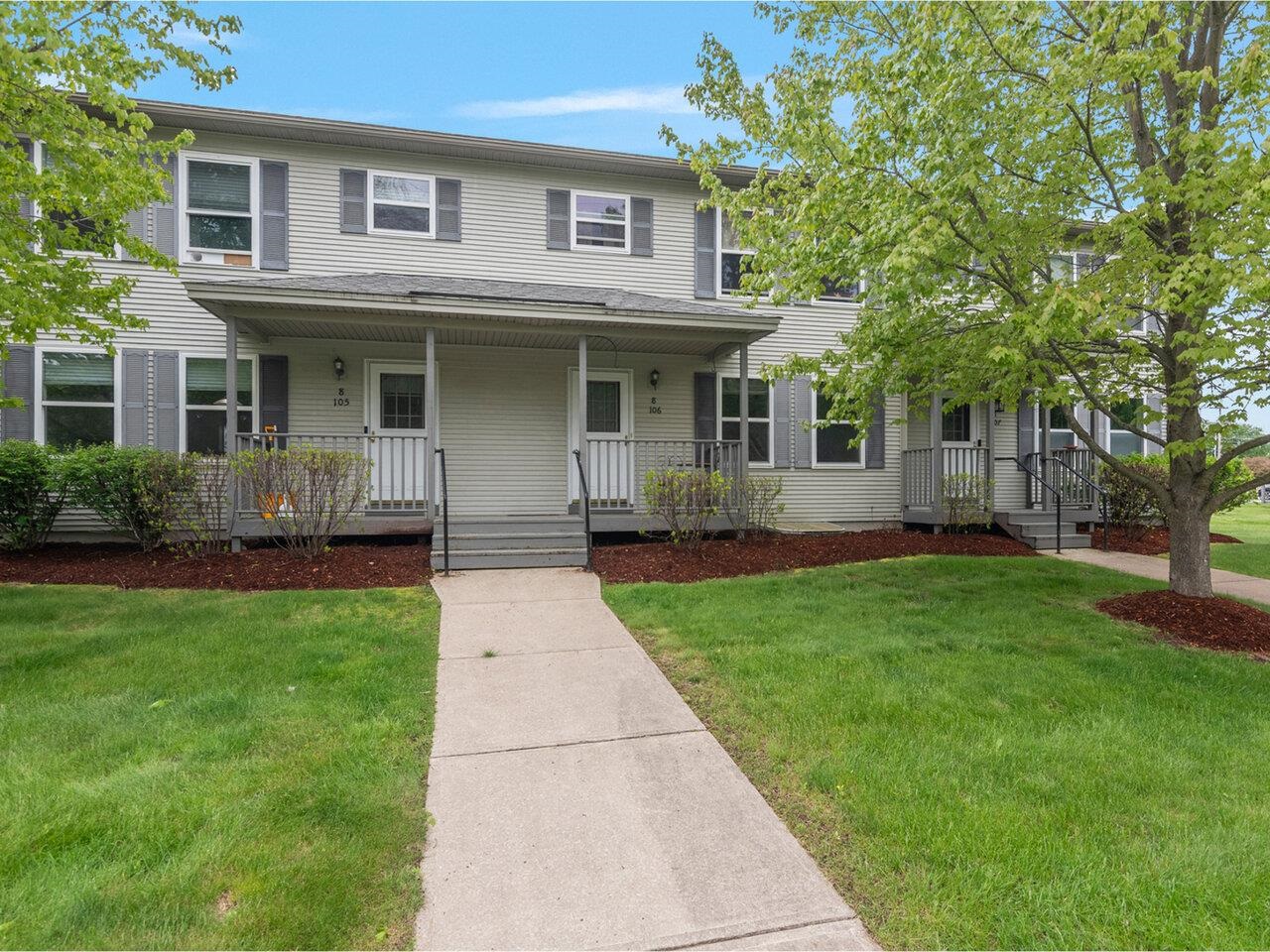 8 Checkerberry Square, Unit 106