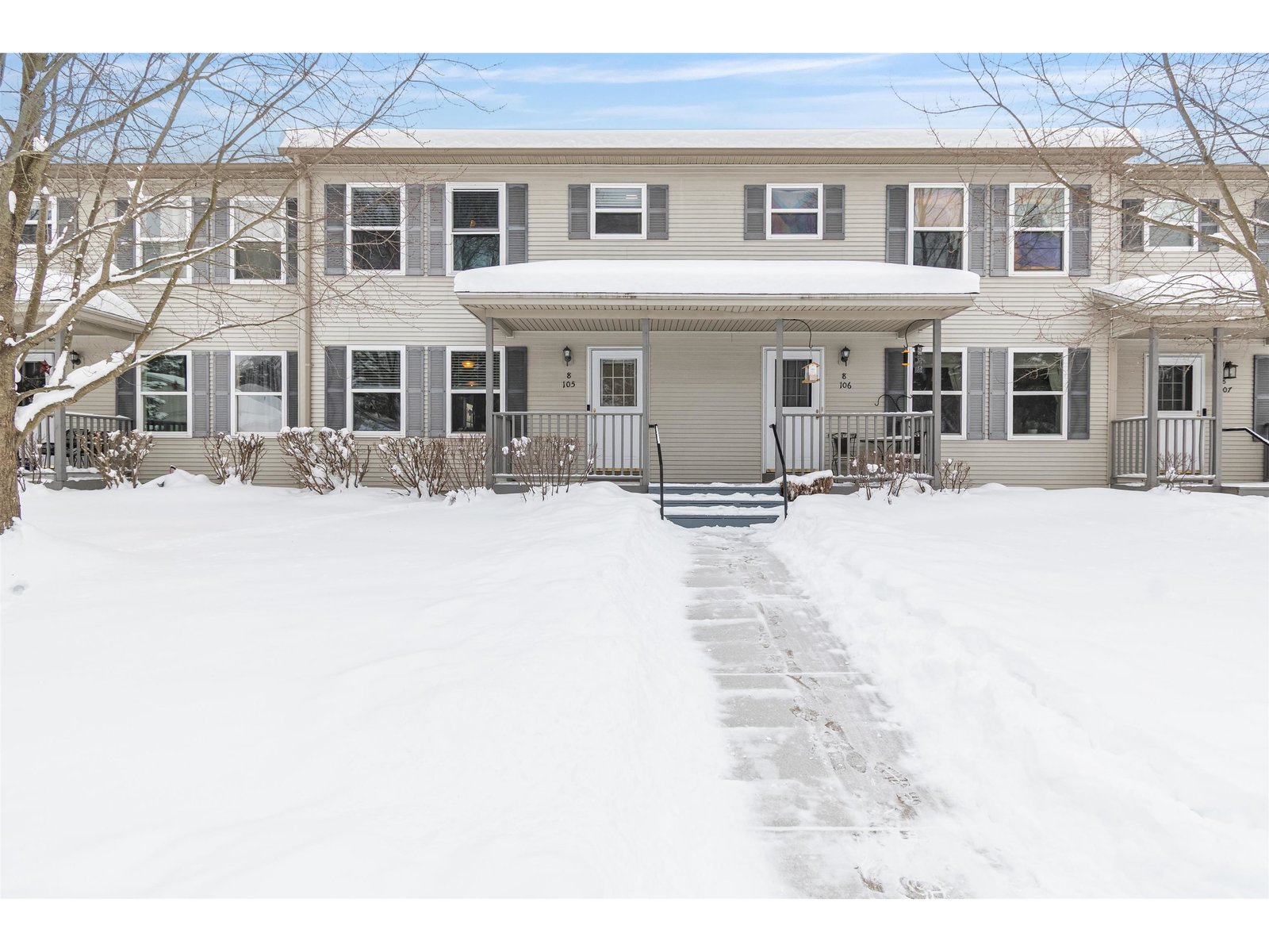 8 Checkerberry Square, Unit 105