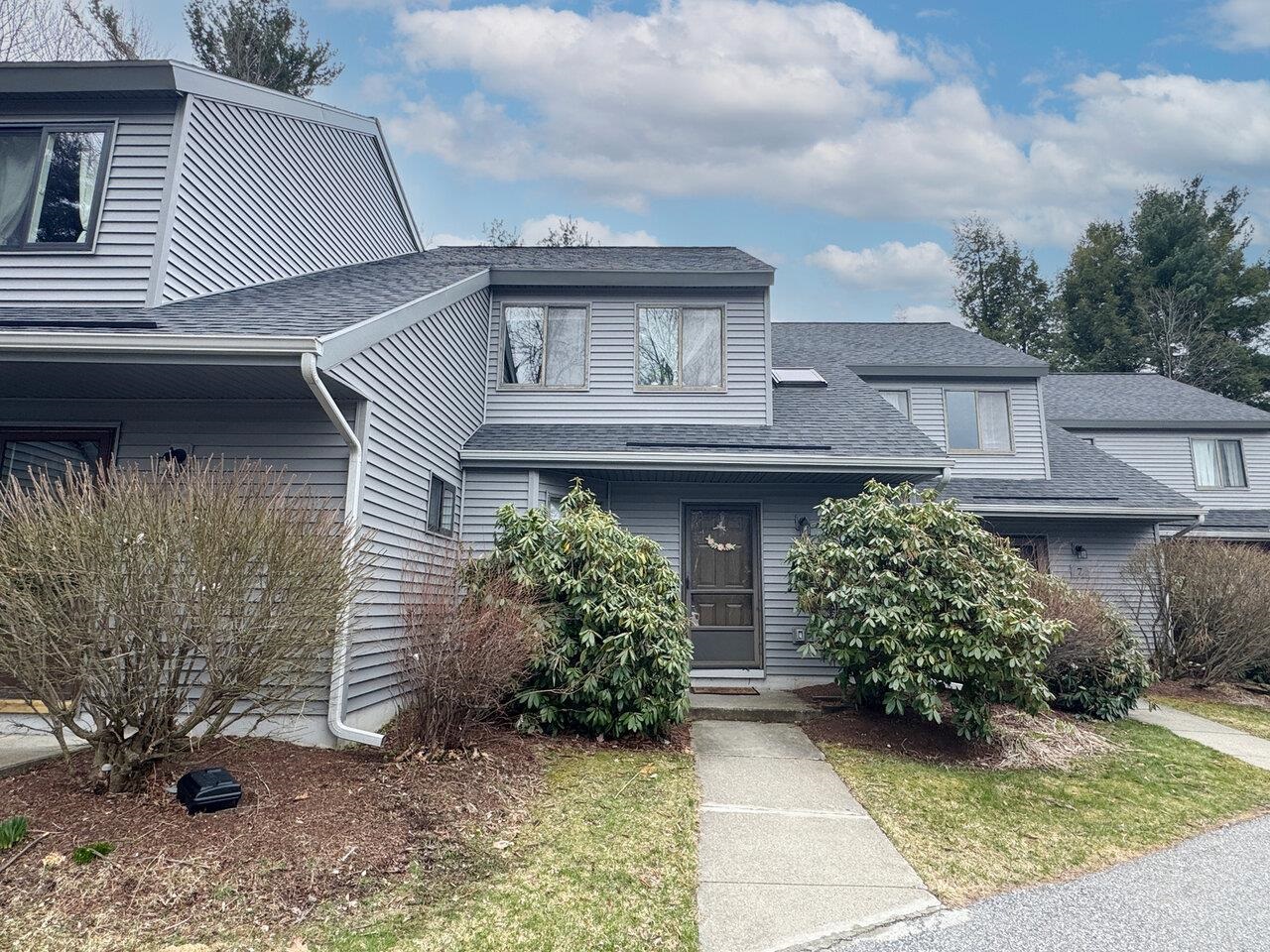 8 Chelsea Circle, South Burlington