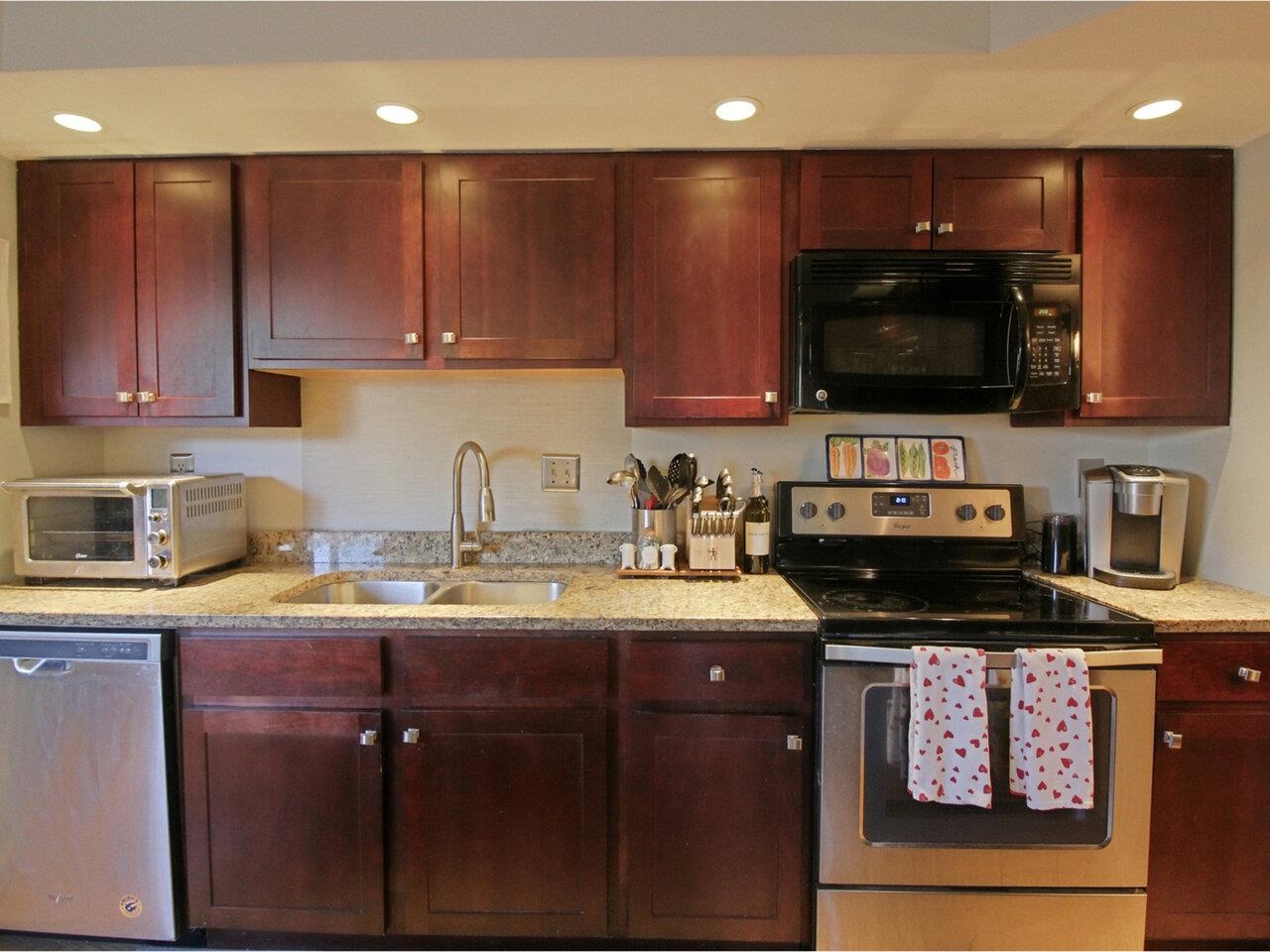 Plenty of Kitchen Storage