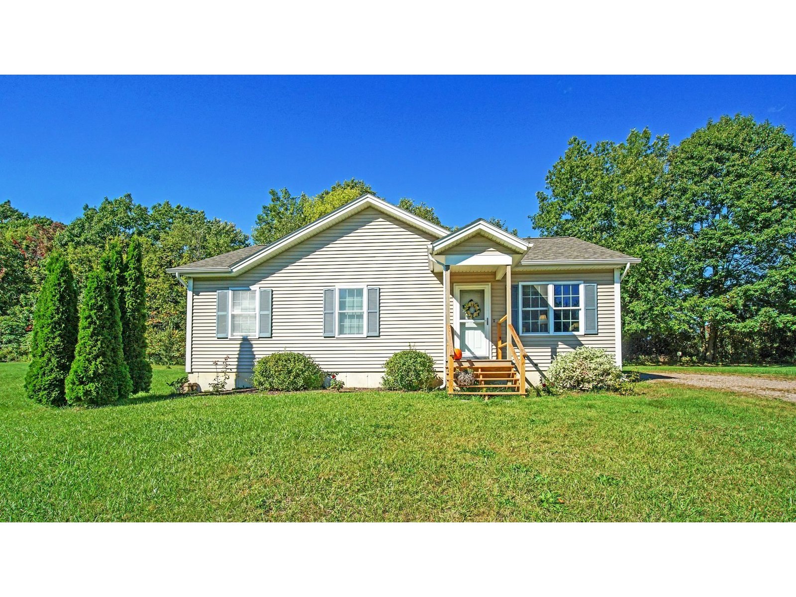 8 Ciara Drive