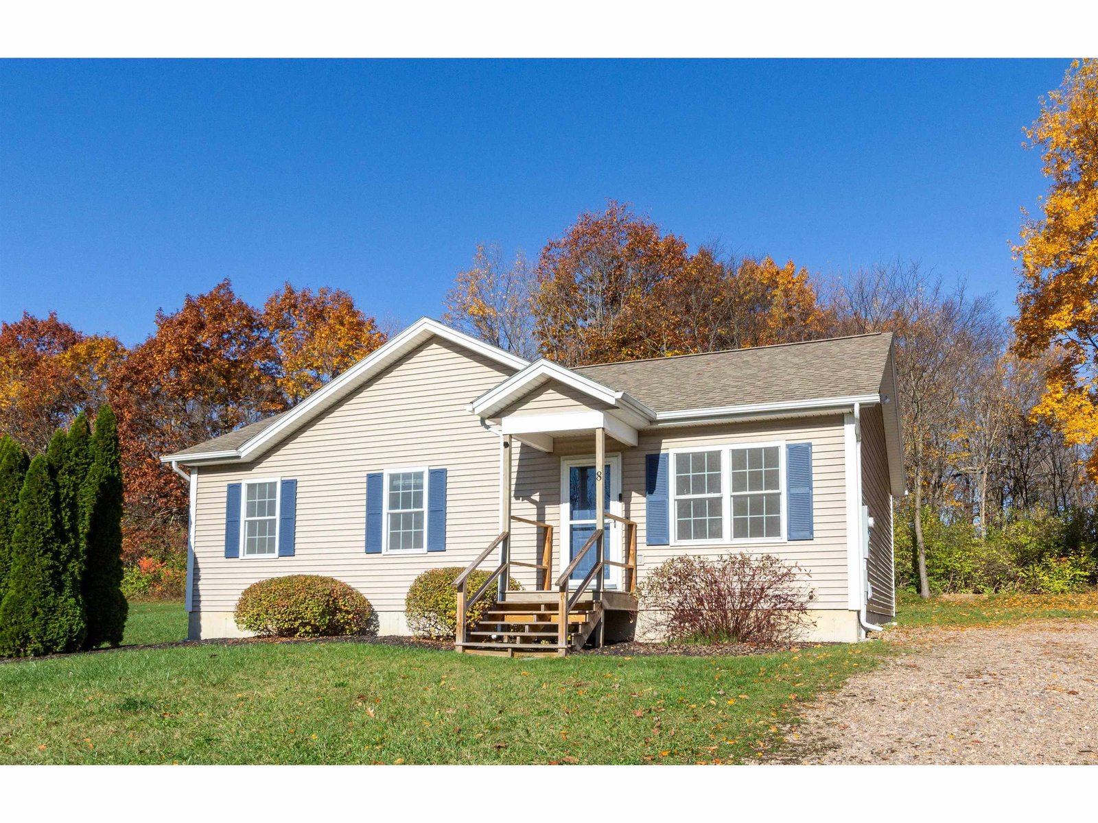 8 Ciara Drive, Grand Isle