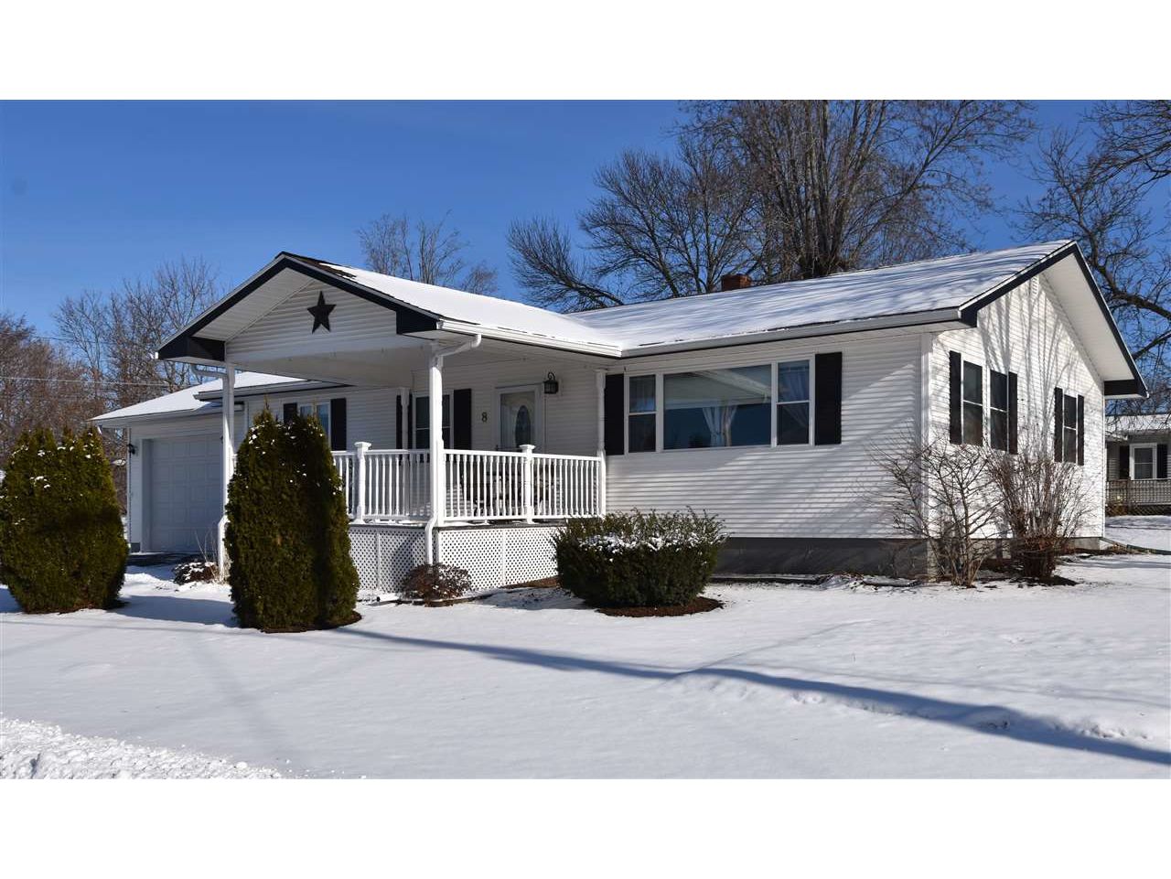 8 Crescent Drive