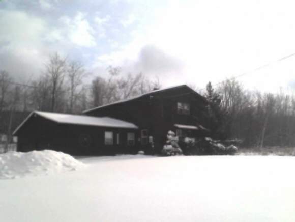 8 Downes Rd