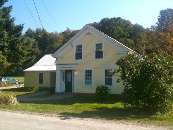 8 Dumas Road