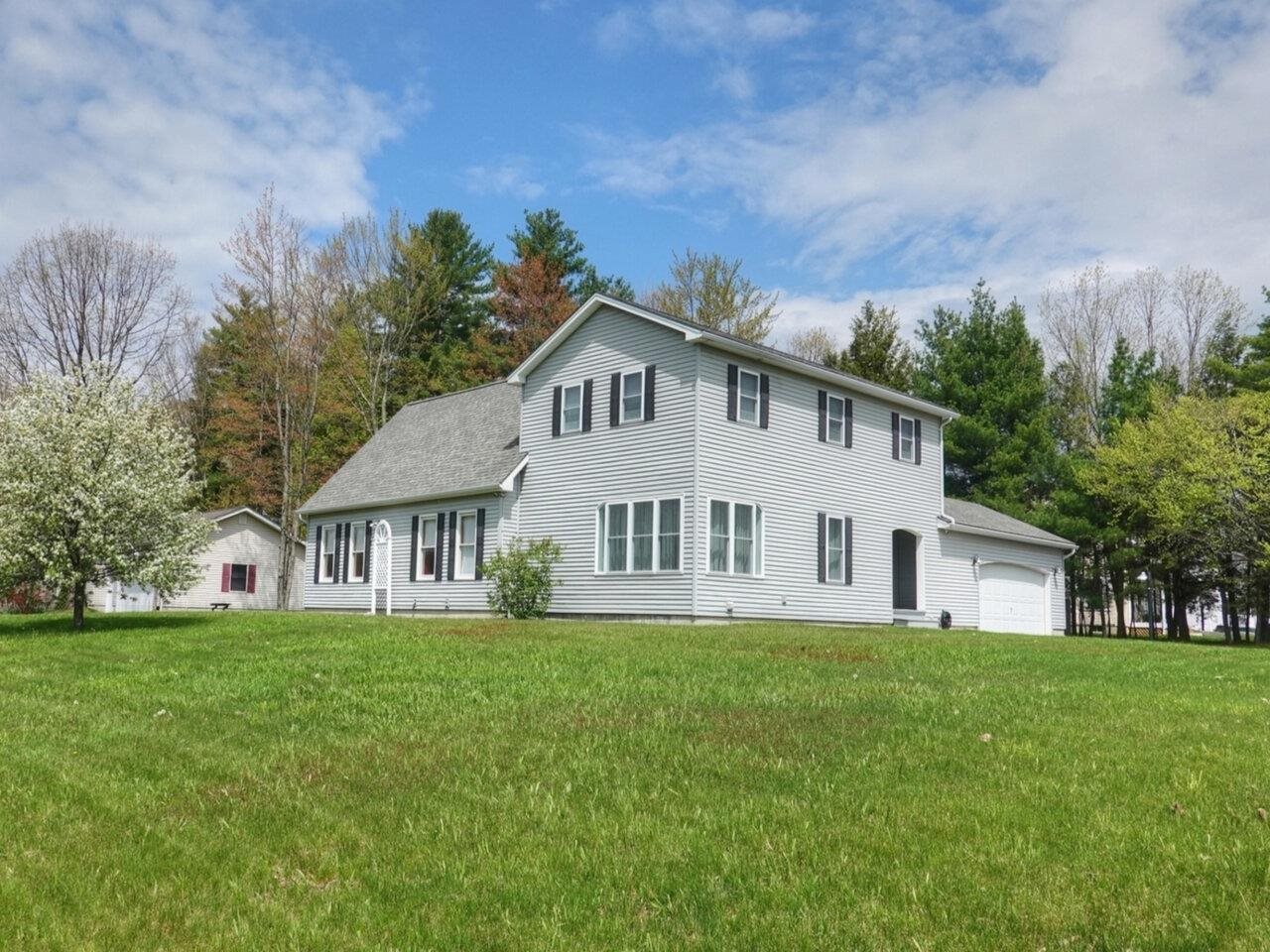 8 Ellison Street