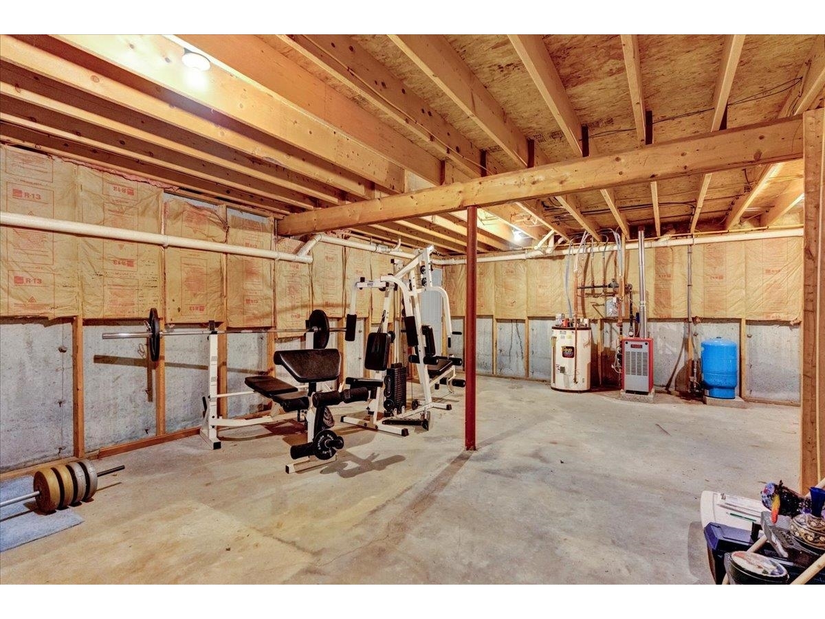 8 Finch Road