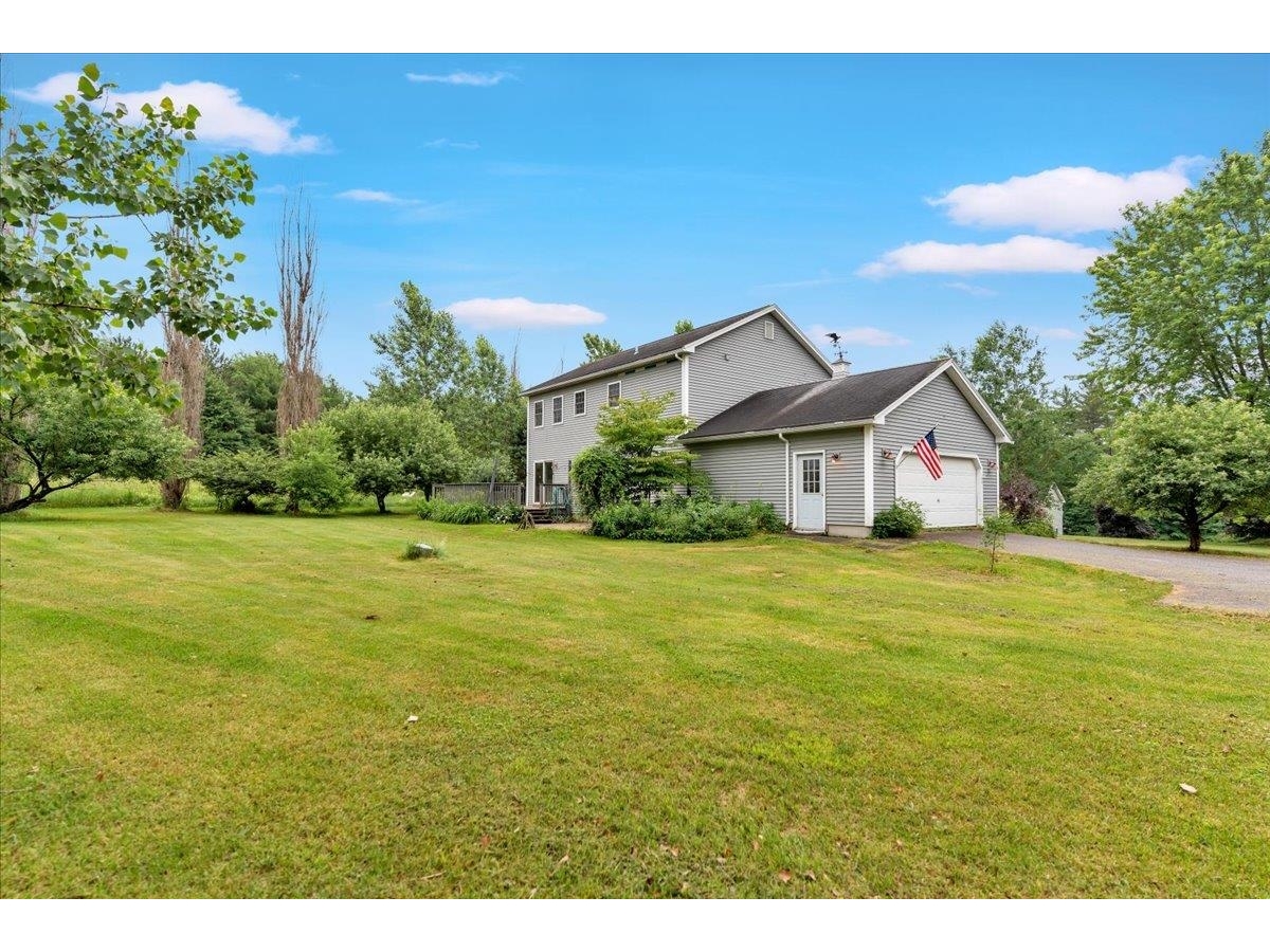 8 Finch Road