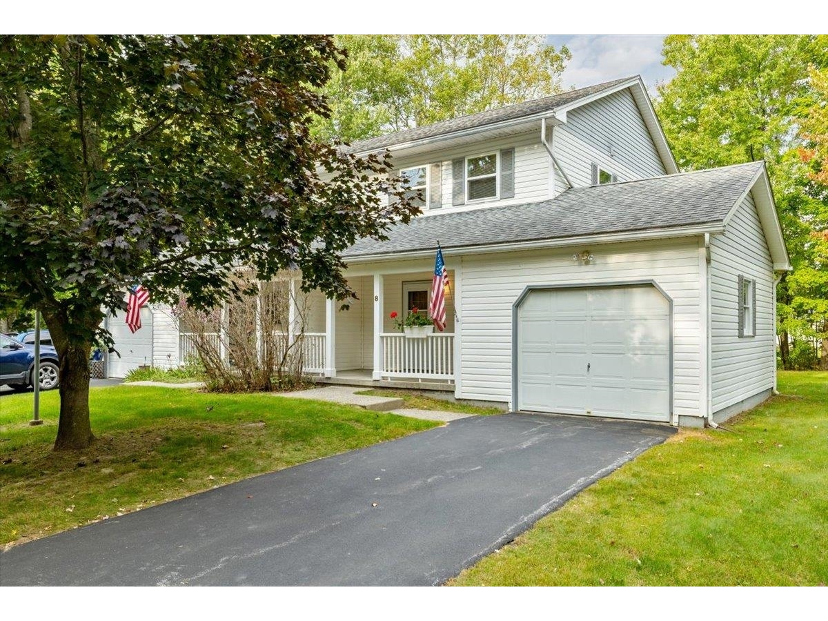 8 Gazebo Woods Road