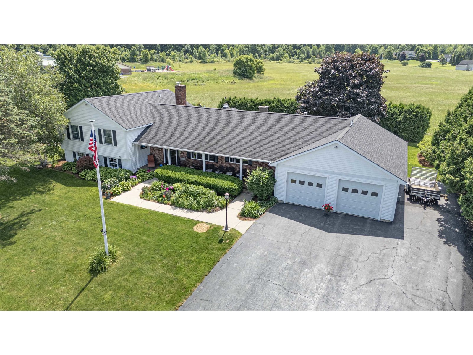 8 Green Meadow Acres, Vergennes