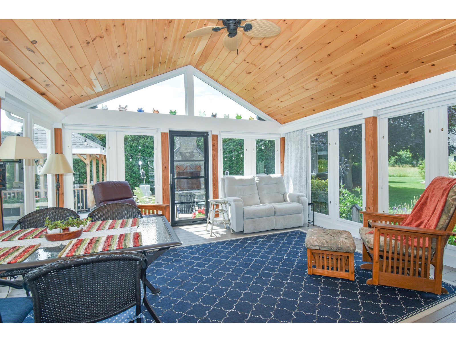 8 Green Meadow Acres