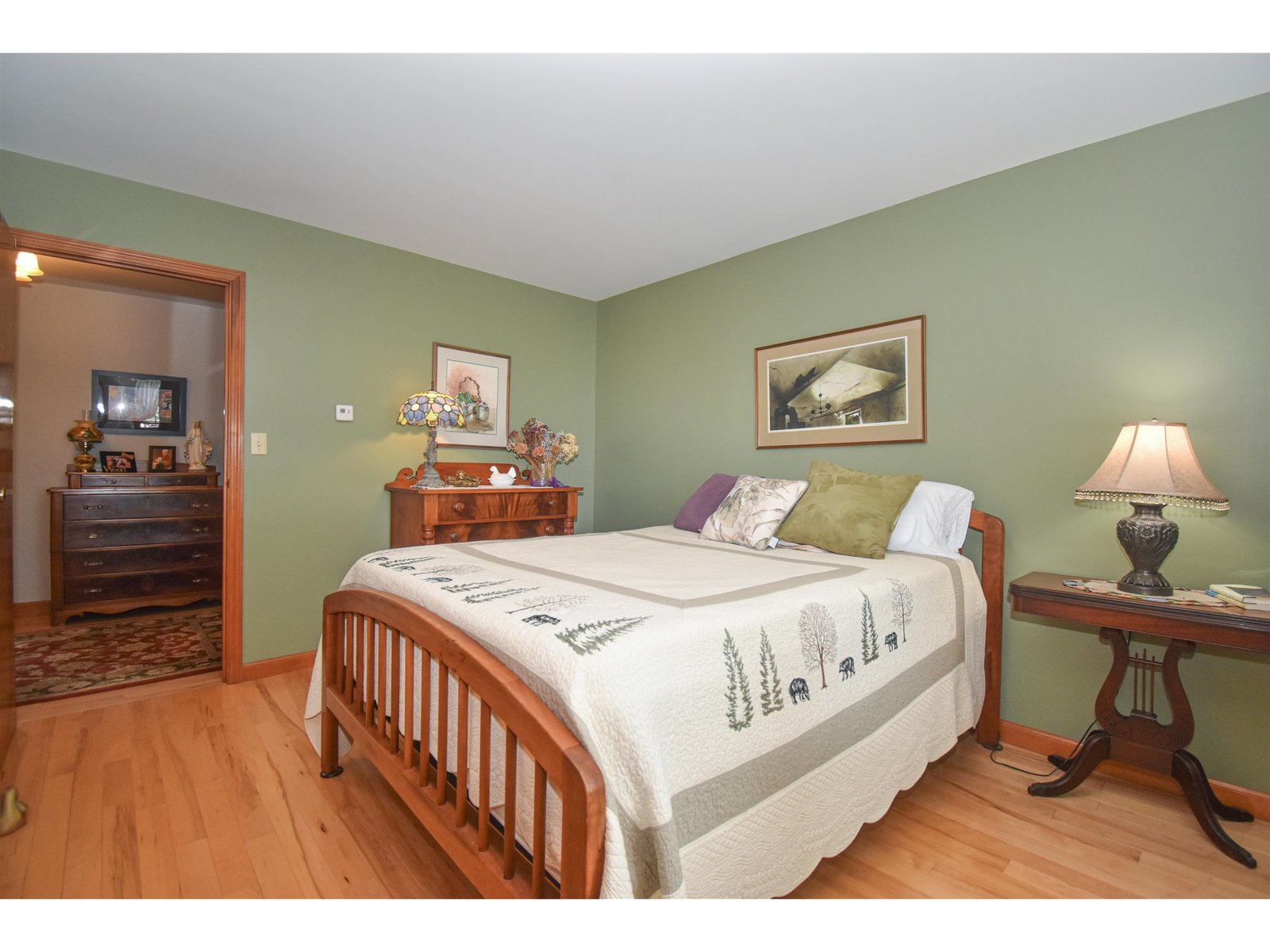 8 Green Meadow Acres