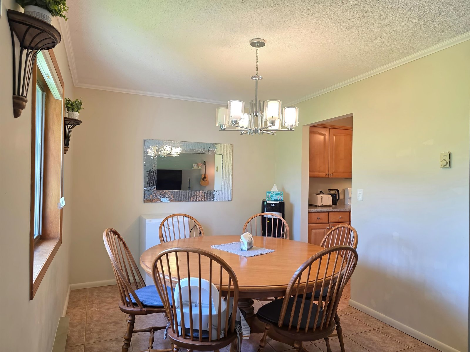 8 Hawthorne Circle