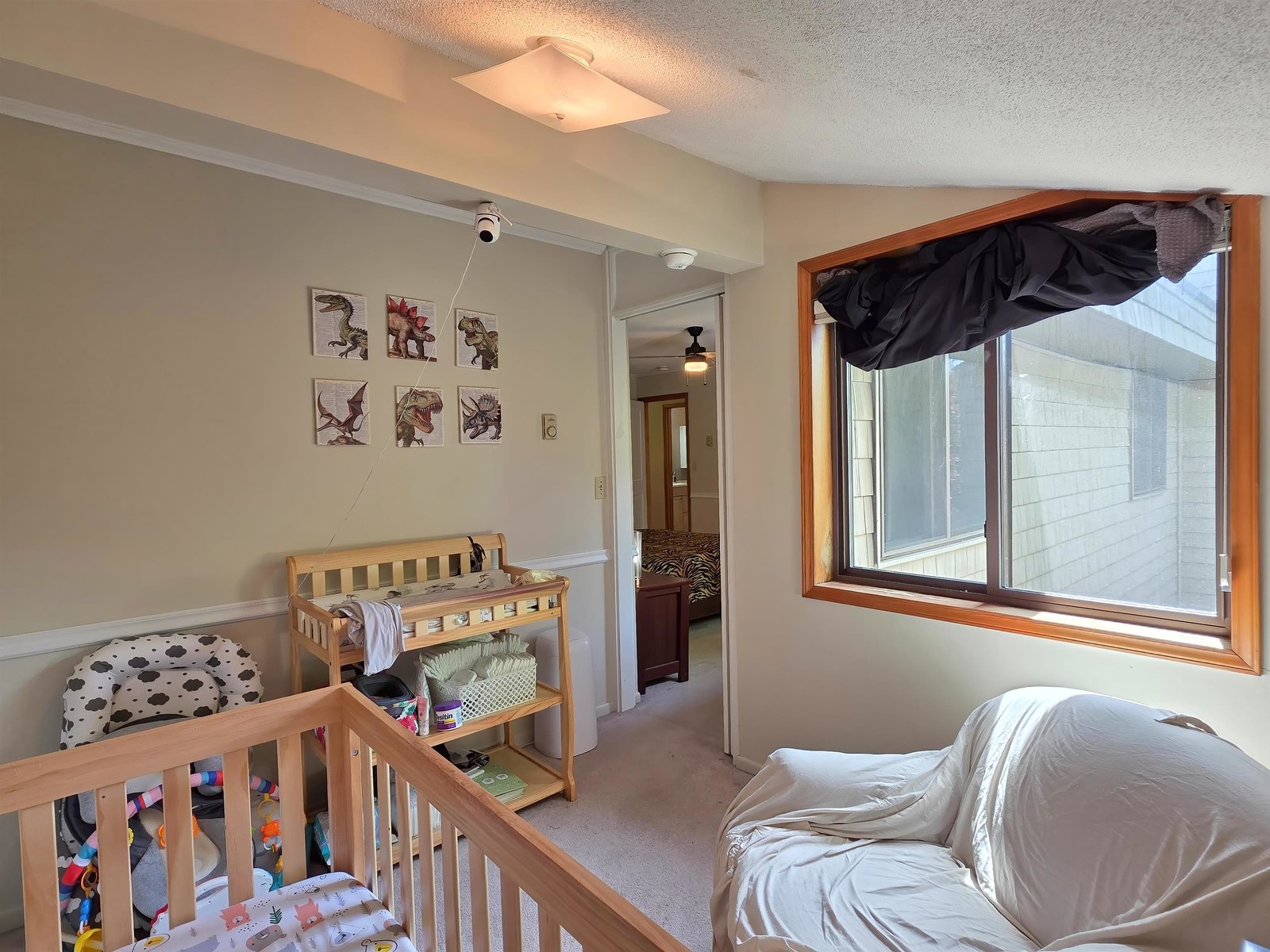 8 Hawthorne Circle