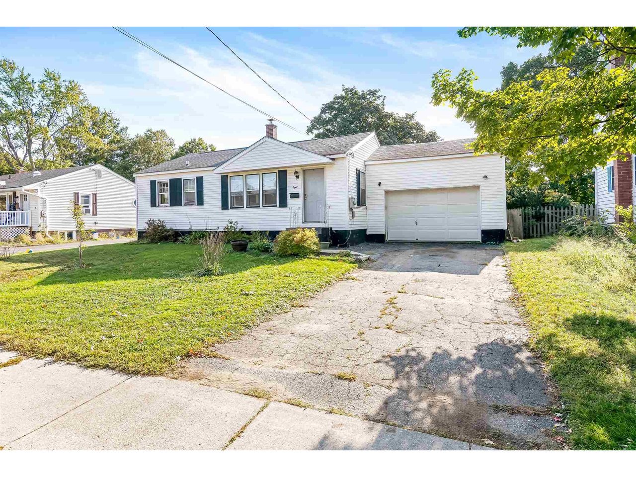 8 Hiawatha Avenue