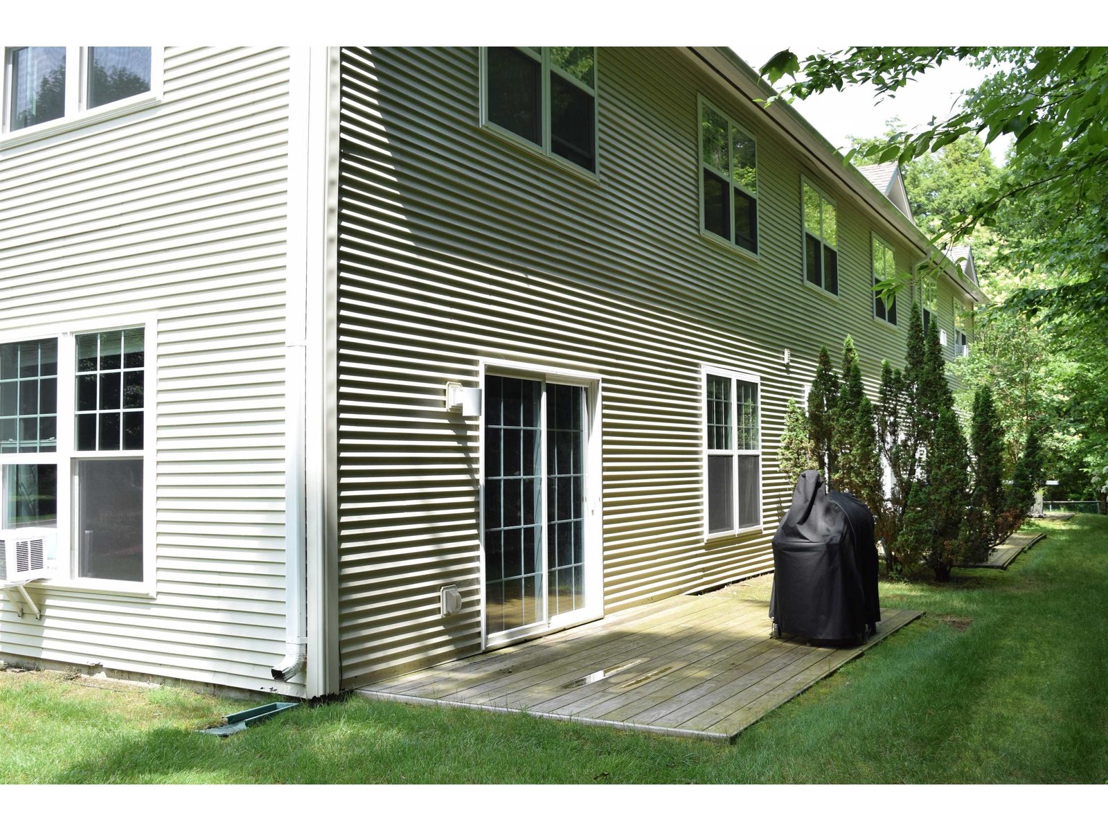 8 Irene Avenue