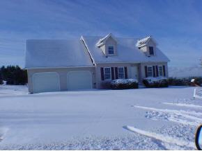 8 Laurie Ave