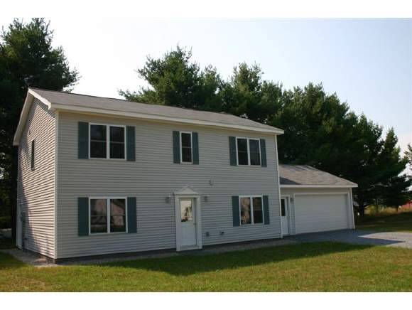 8 Lawson Ln