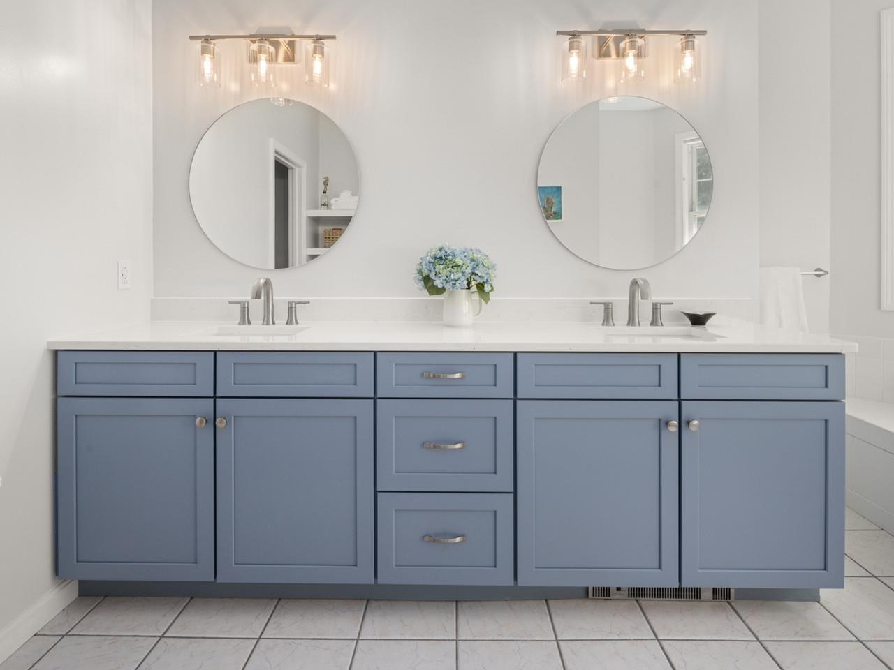 Beautiful New Double Vanity